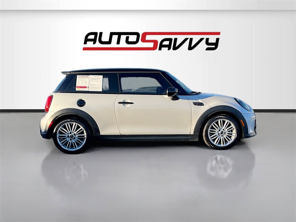 Used 2024 MINI Cooper S image 8