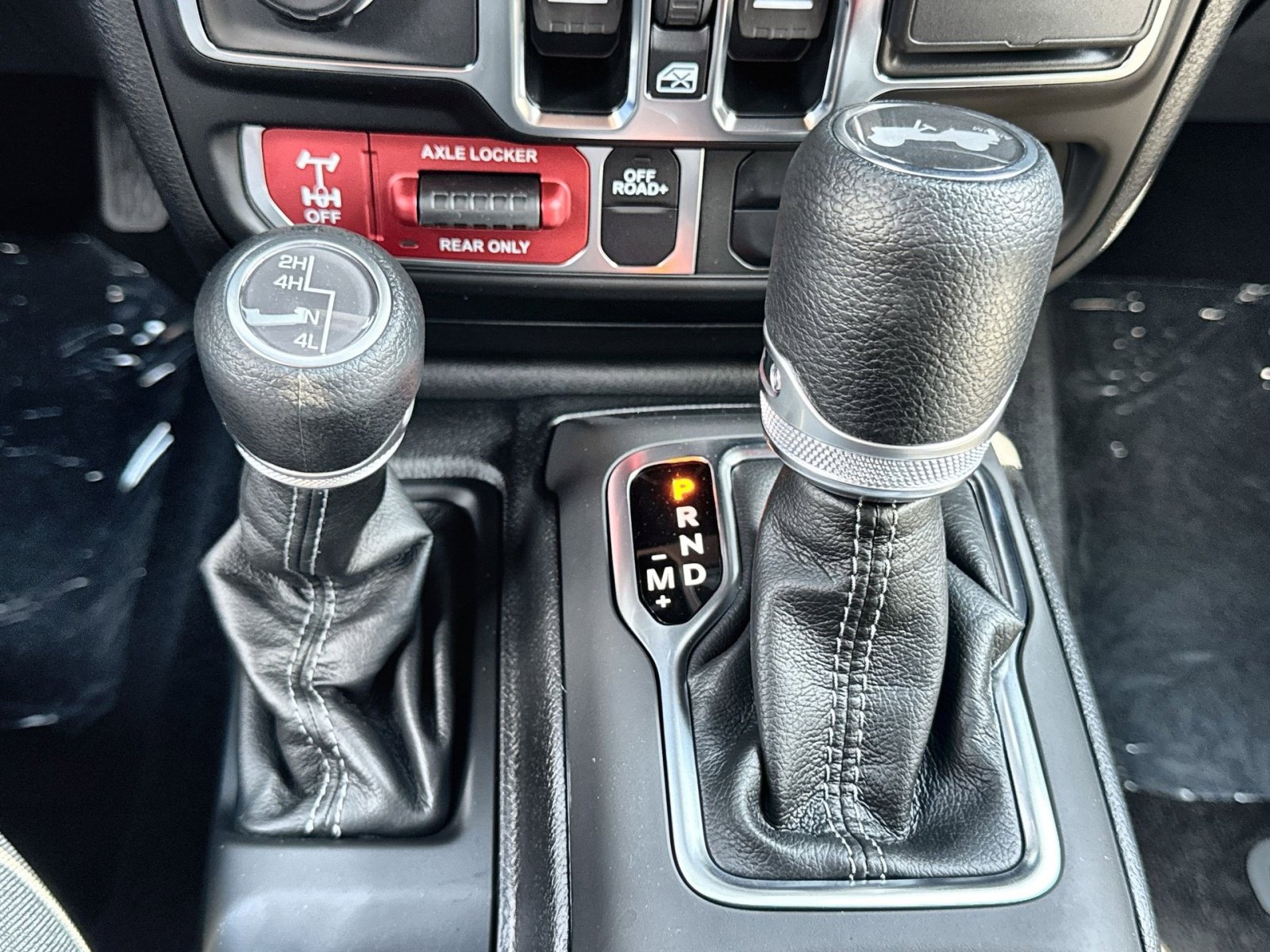 New 2025 Jeep Wrangler Willys image 21