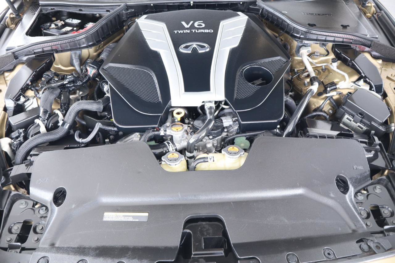 Used 2018 INFINITI Q60 3.0t Luxe RWD image 40