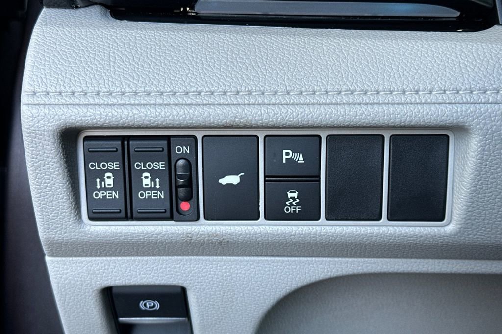 New 2026 Honda Odyssey Touring image 31