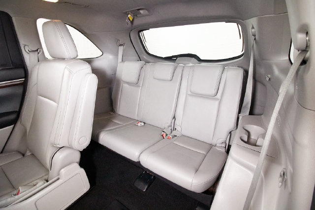 Used 2015 Toyota Highlander Limited Platinum AWD/4WD image 25