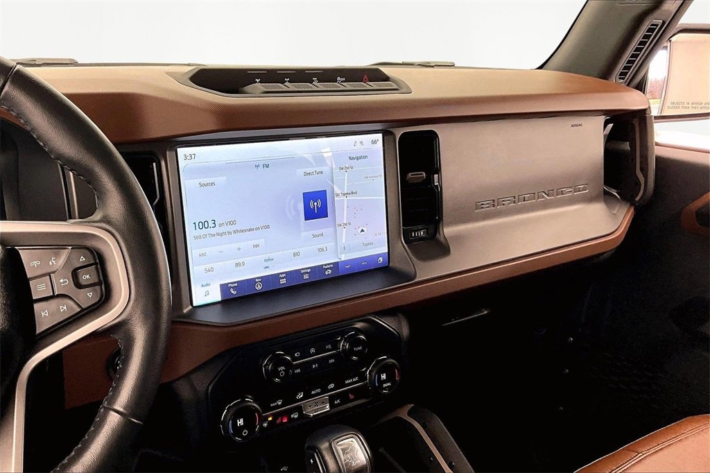 Used 2024 Ford Bronco Outer Banks w/ Sasquatch Package image 6