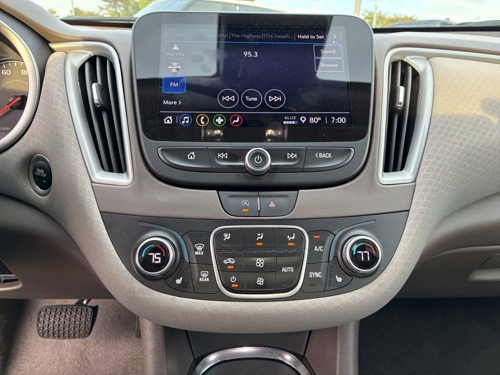 Used 2024 Chevrolet Malibu LT FWD image 16