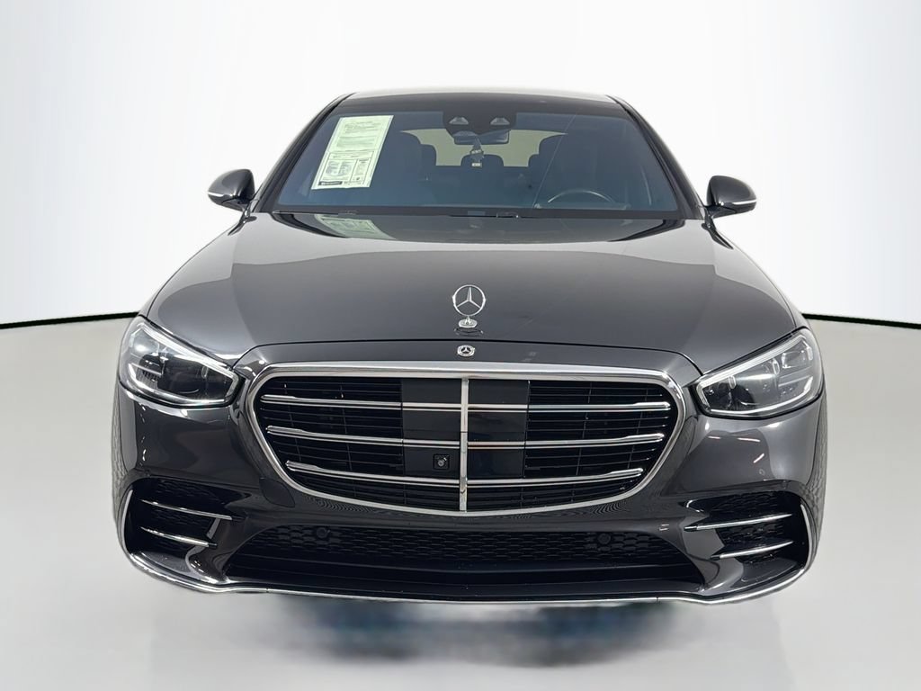 Used 2023 Mercedes-Benz S 500 4MATIC image 2