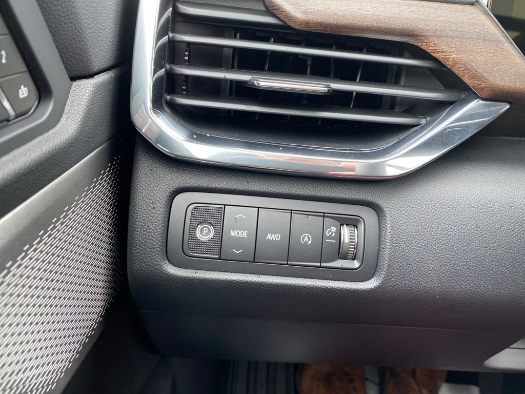 New 2027 GMC Acadia Denali Ultimate AWD/4WD image 13