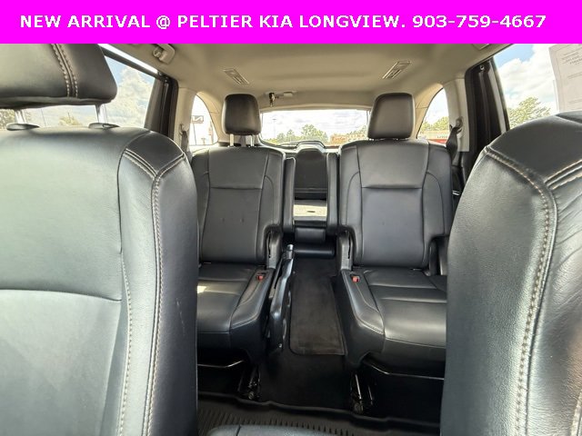 Used 2017 Toyota Highlander XLE image 28