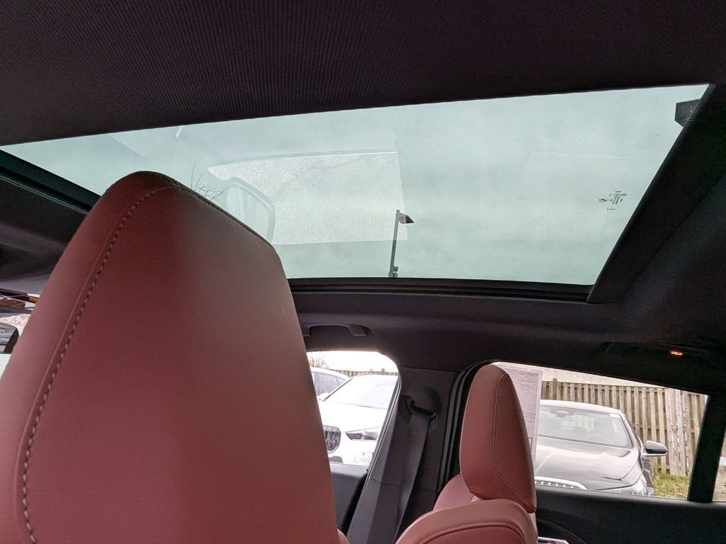 New 2026 BMW X2 xDrive28i image 8