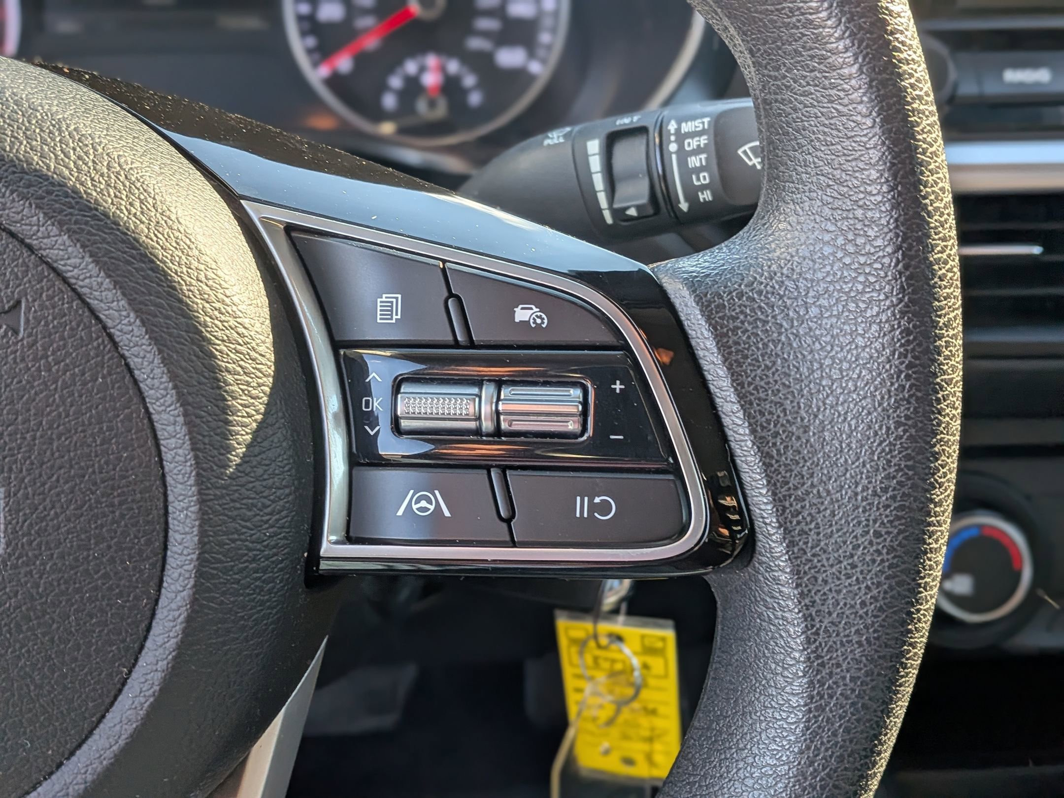 Used 2023 Kia Forte LXS image 23