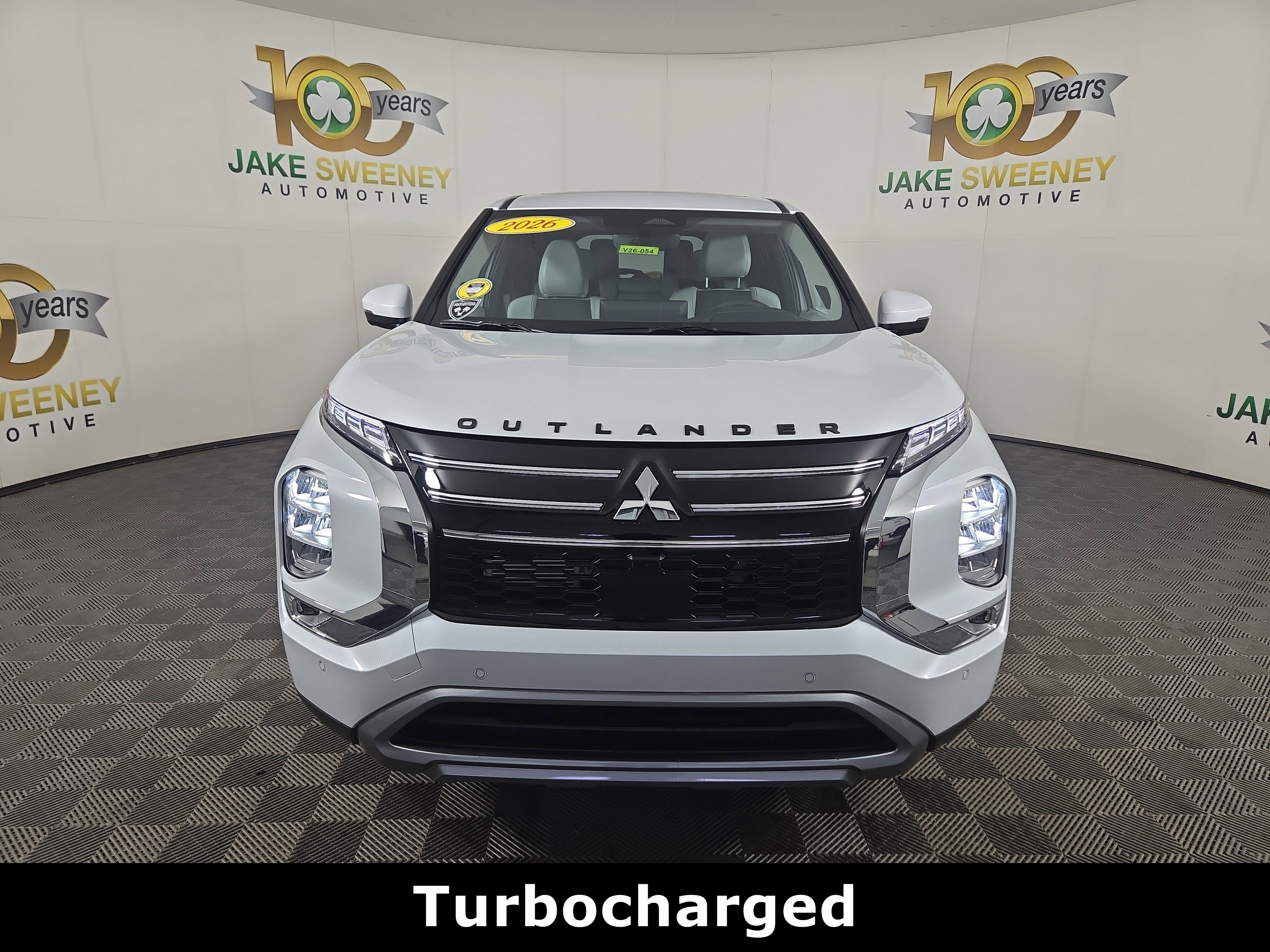 New 2026 Mitsubishi Outlander SE image 2