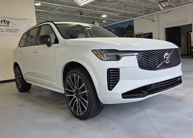New 2026 Volvo XC90 B6 Ultra w/ Protection Package Premier AWD/4WD image 4