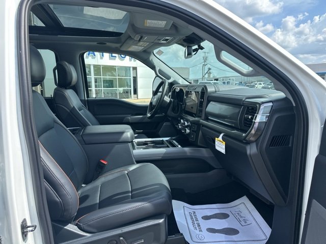 New 2025 Ford F250 Lariat w/ Lariat Ultimate Package image 9
