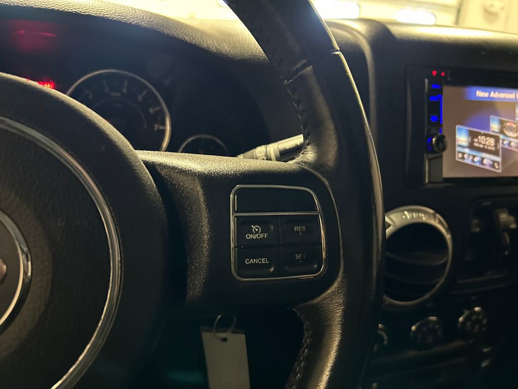 Used 2013 Jeep Wrangler Unlimited Sahara w/ Dual Top Group image 19