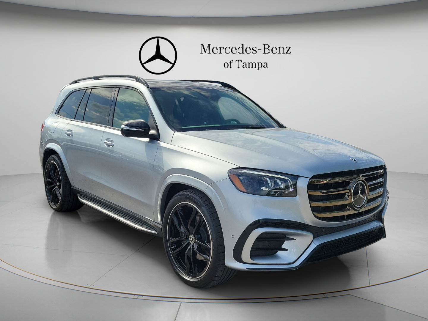 New 2026 Mercedes-Benz GLS 580 4MATIC image 4