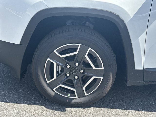New 2026 Jeep Cherokee Laredo image 12