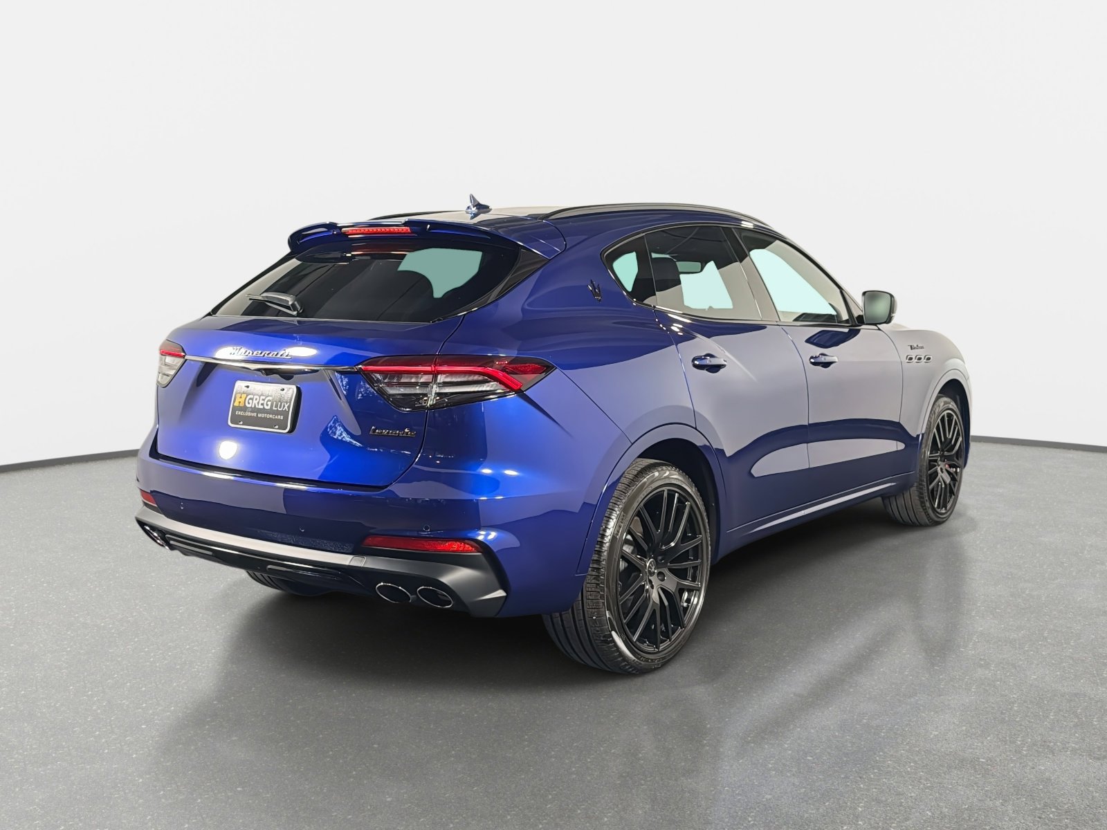 Used 2024 Maserati Levante Modena Ultima AWD/4WD image 3