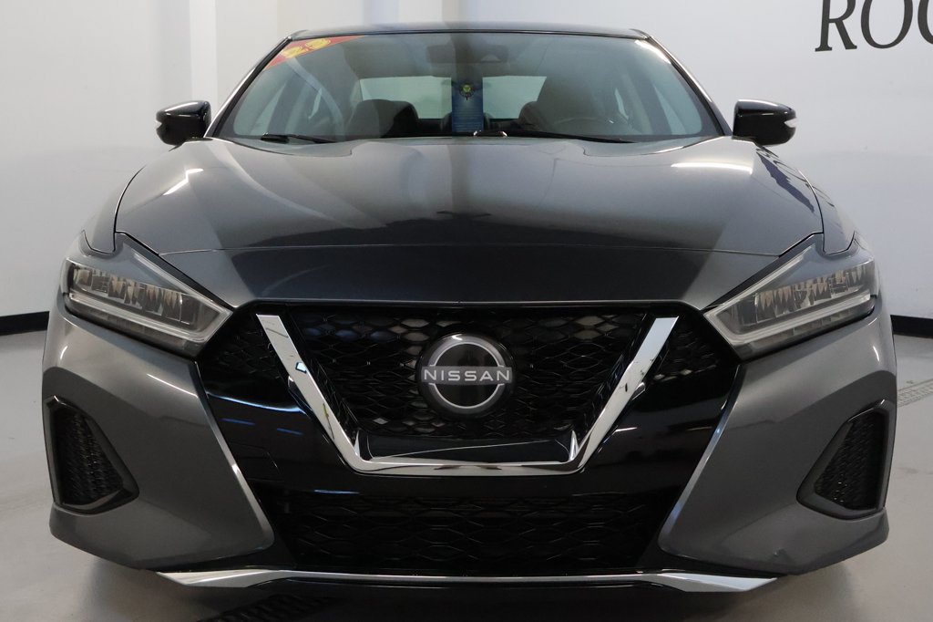 Used 2023 Nissan Maxima SV w/ Floor Mat Group FWD image 2