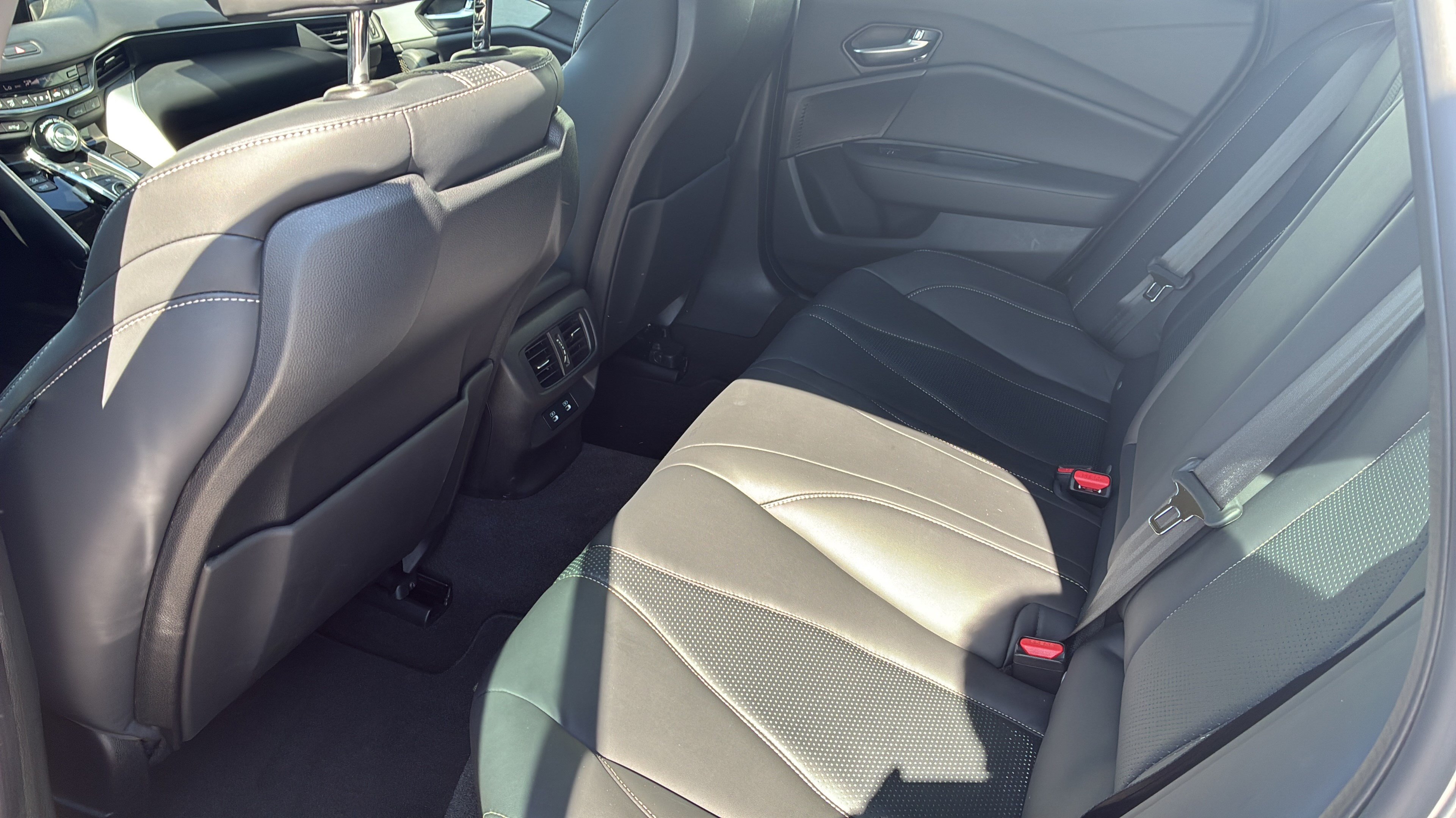 Used 2024 Acura TLX w/ Technology Package FWD image 18