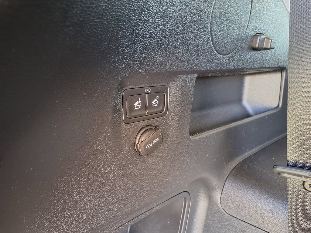 Used 2021 Kia Telluride LX FWD image 13