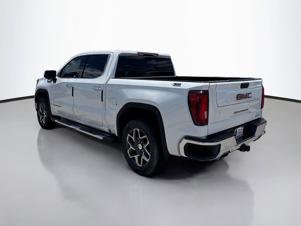 Used 2023 GMC Sierra 1500 SLT AWD/4WD image 5