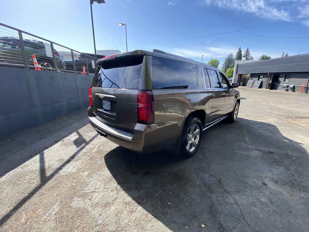 Used 2016 Chevrolet Suburban LTZ AWD/4WD image 6