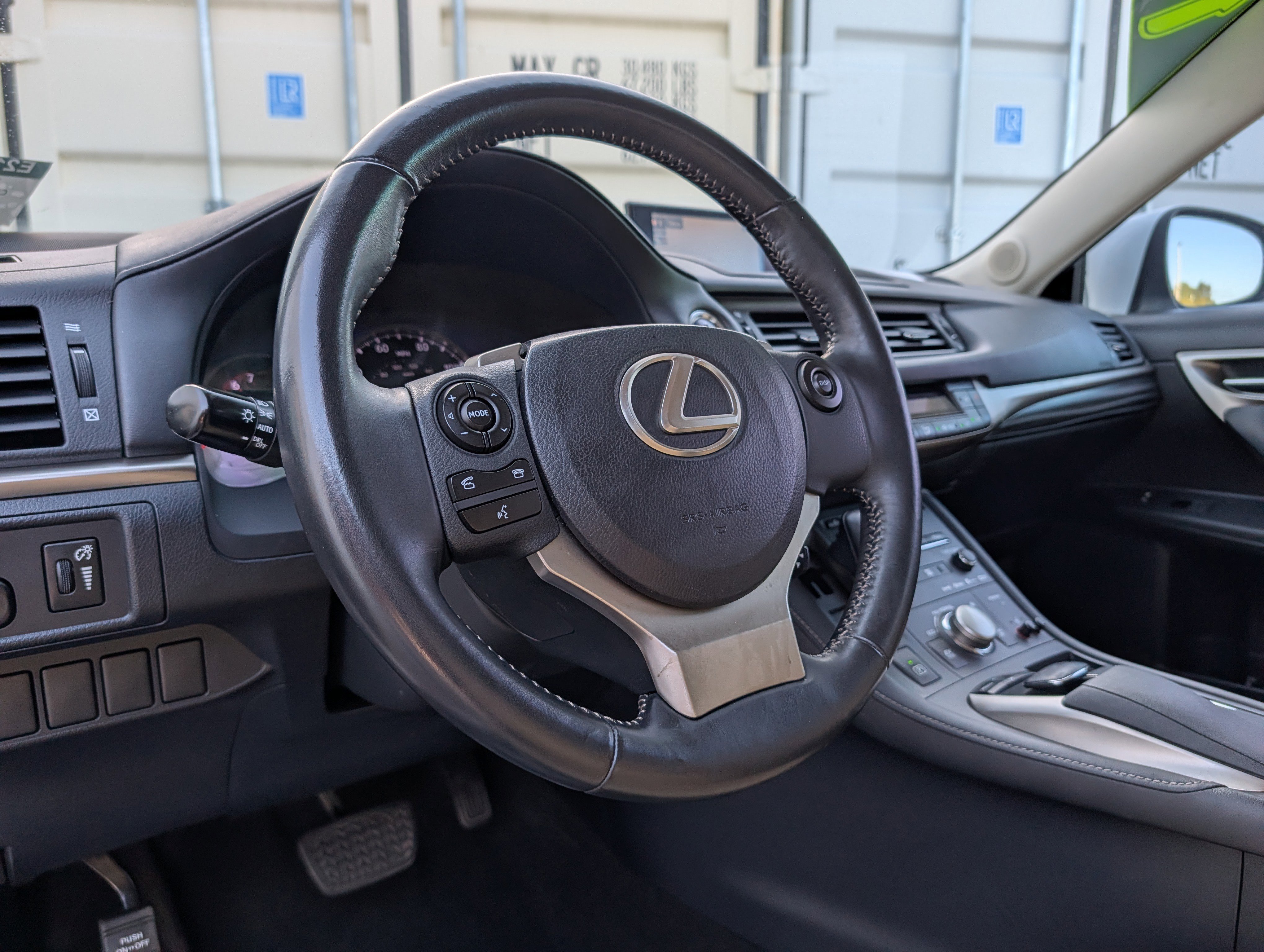 Used 2014 Lexus CT 200h FWD image 26
