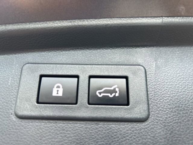 Used 2023 Subaru Outback Premium image 25