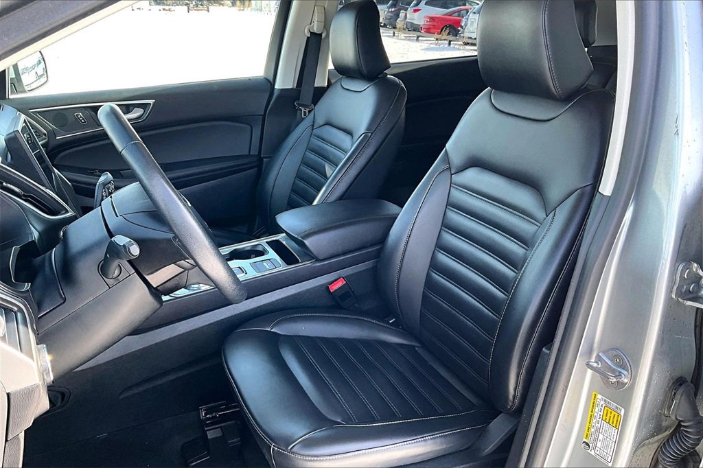 Used 2024 Ford Edge SEL image 22