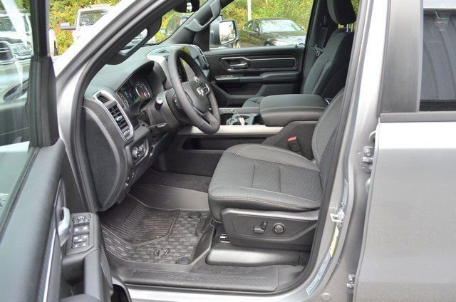 New 2026 RAM 1500 Big Horn AWD/4WD image 14