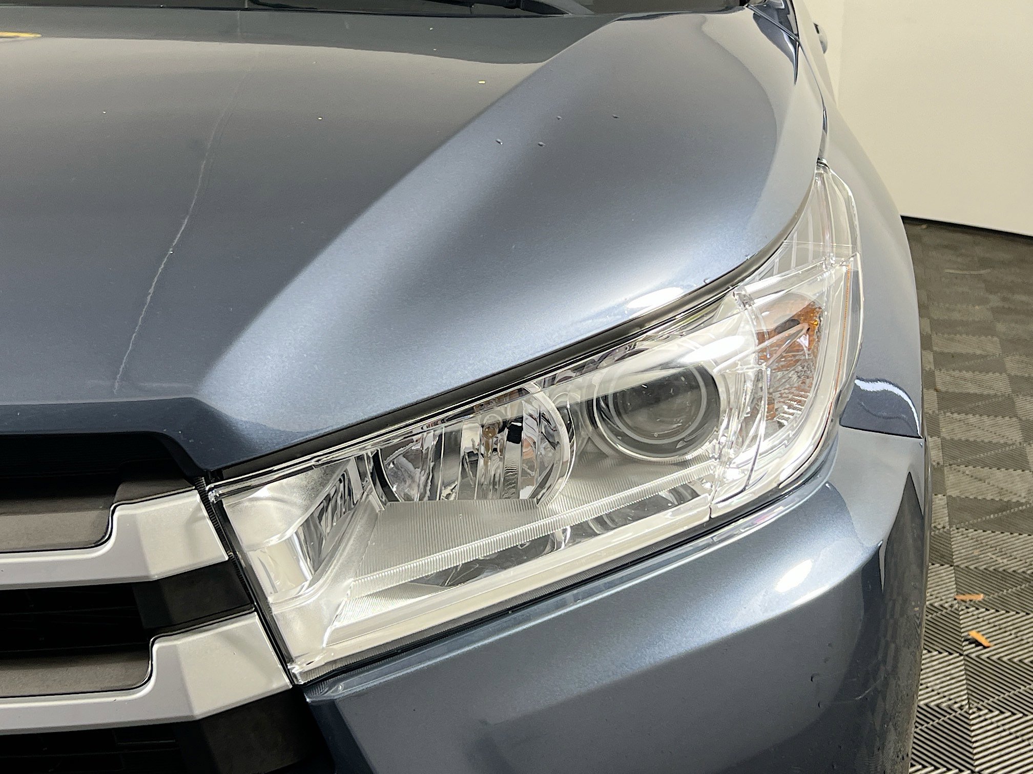Used 2019 Toyota Highlander XLE image 11