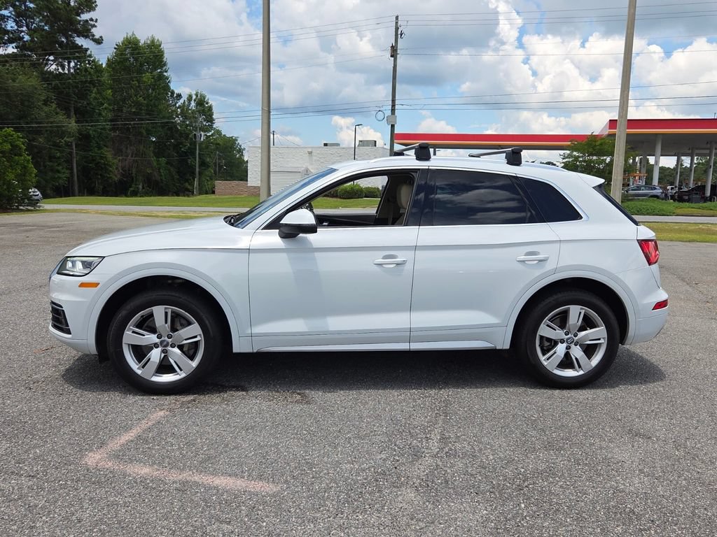 Used 2019 Audi Q5 2.0T Premium Plus w/ Premium Plus Package AWD/4WD image 2