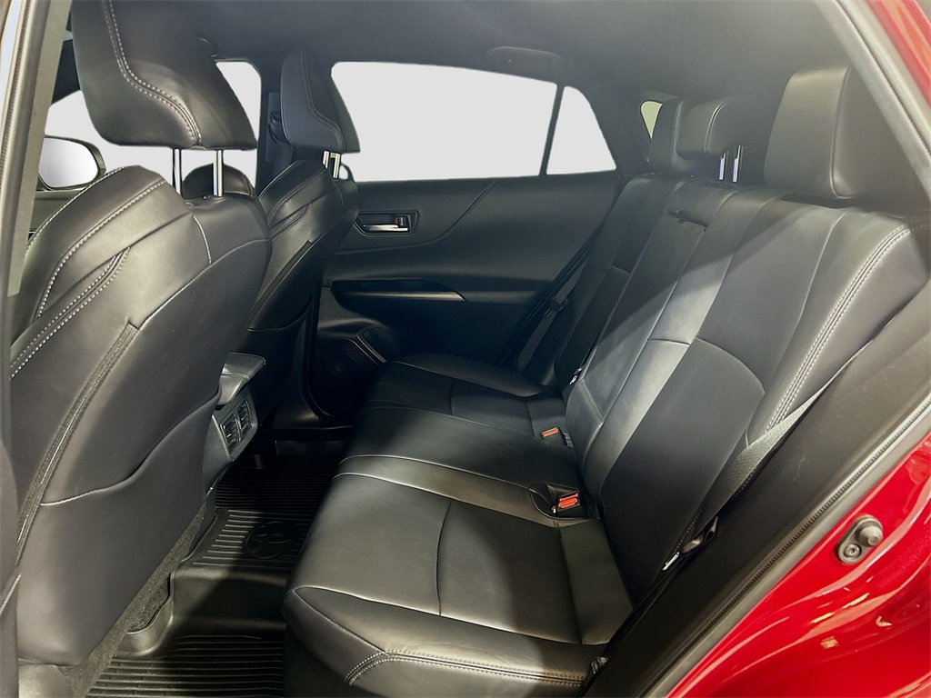 Used 2023 Toyota Venza Nightshade image 20