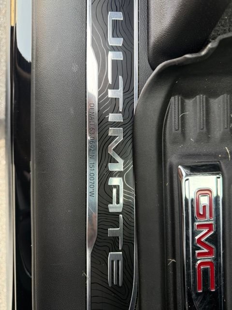 Used 2025 GMC Sierra 3500 Denali Ultimate AWD/4WD image 48