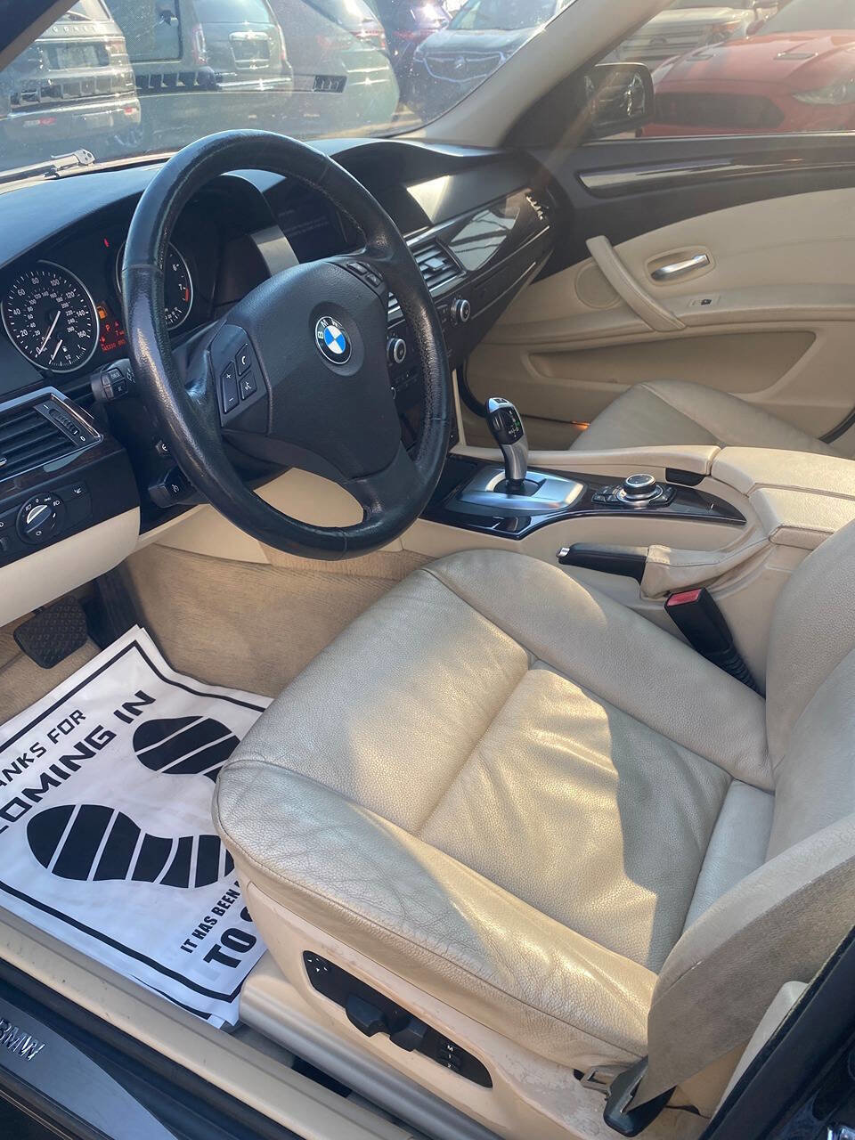 Used 2010 BMW 535i xDrive Wagon AWD/4WD image 24