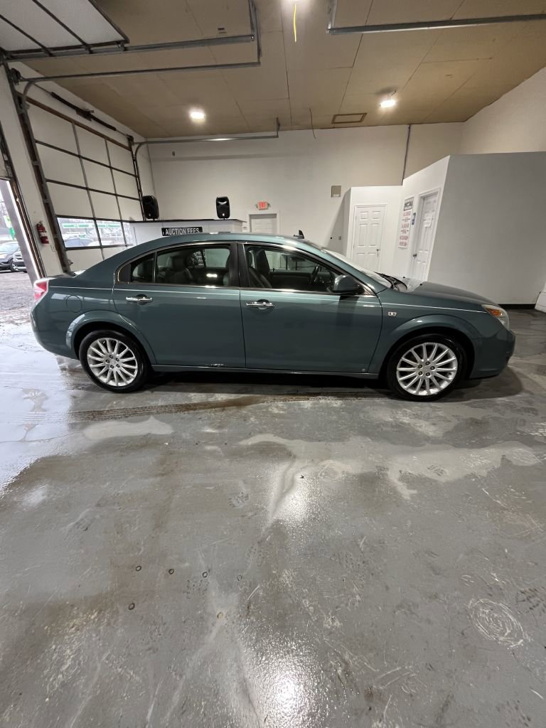 Used 2009 Saturn Aura XR w/ Advanced Audio Package image 2