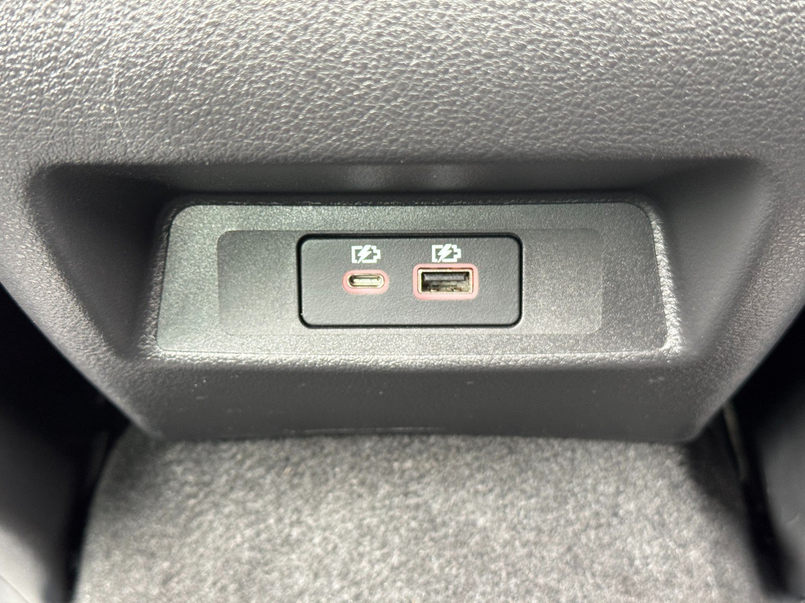 Used 2023 Nissan Altima 2.5 SR w/ SR Premium Package FWD image 31
