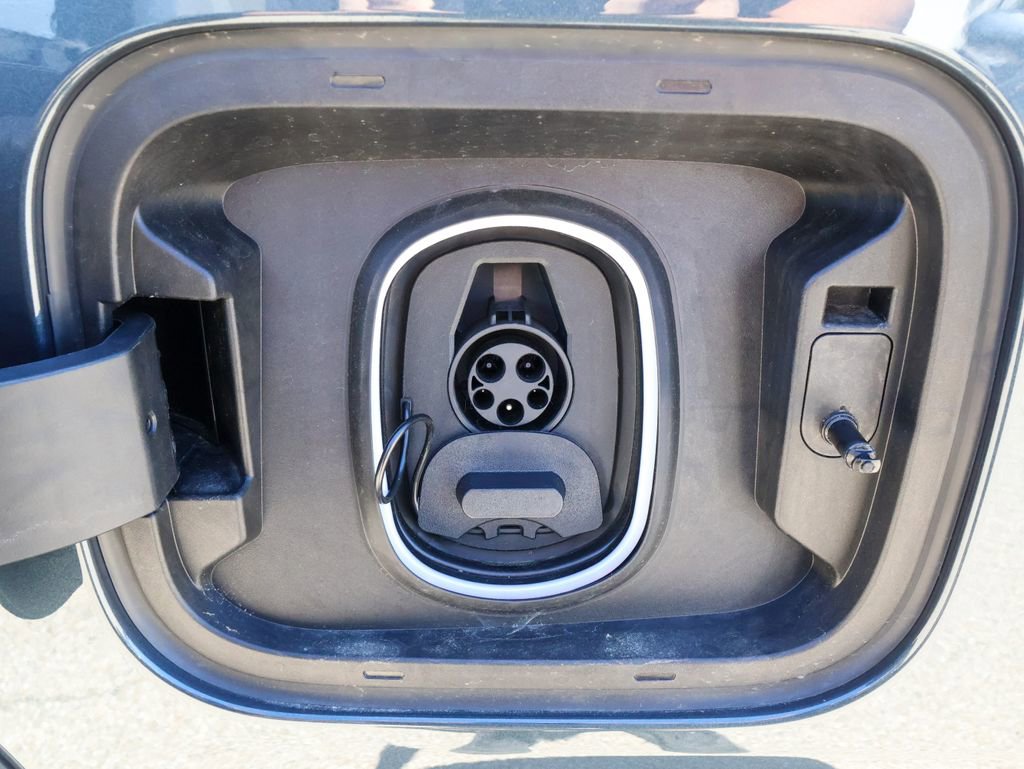 New 2026 GMC Sierra EV Elevation AWD/4WD image 8