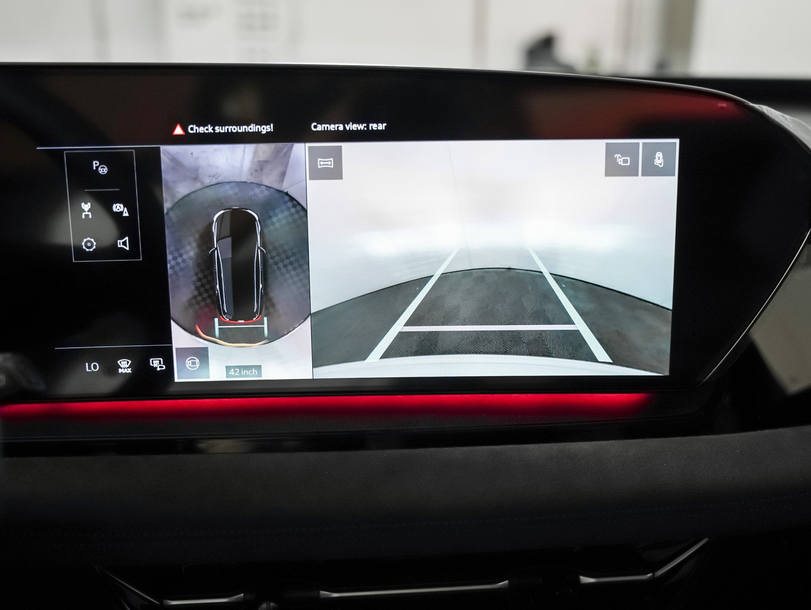 New 2025 Audi SQ6 e-tron Premium Plus image 21