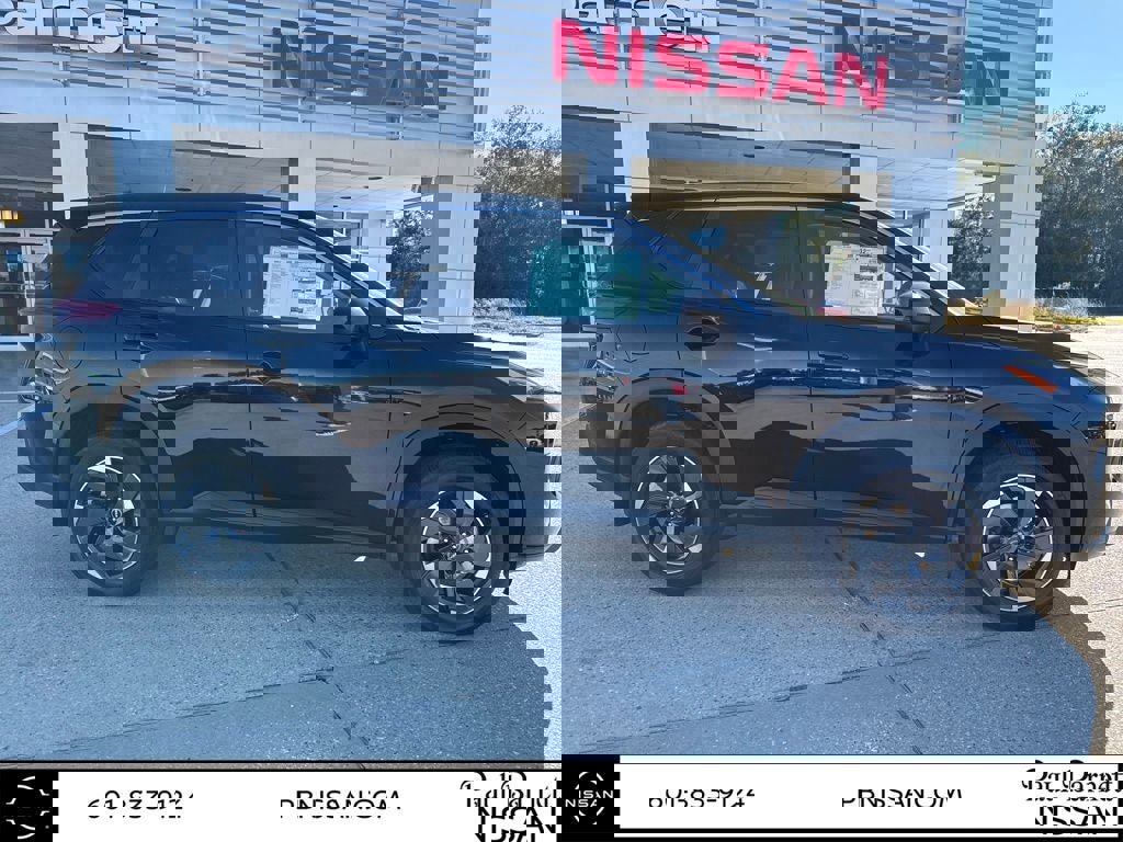 New 2026 Nissan Rogue SV image 7