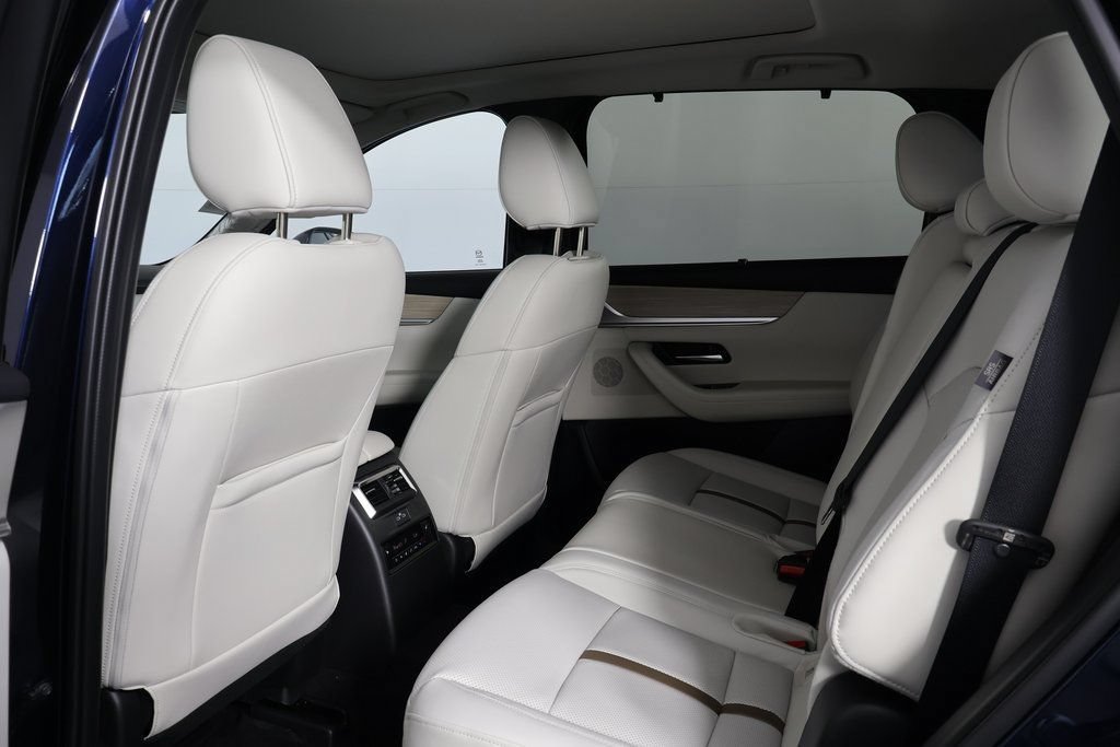 New 2026 MAZDA CX-90 Plug-In Hybrid w/ Premium Plus AWD/4WD image 6