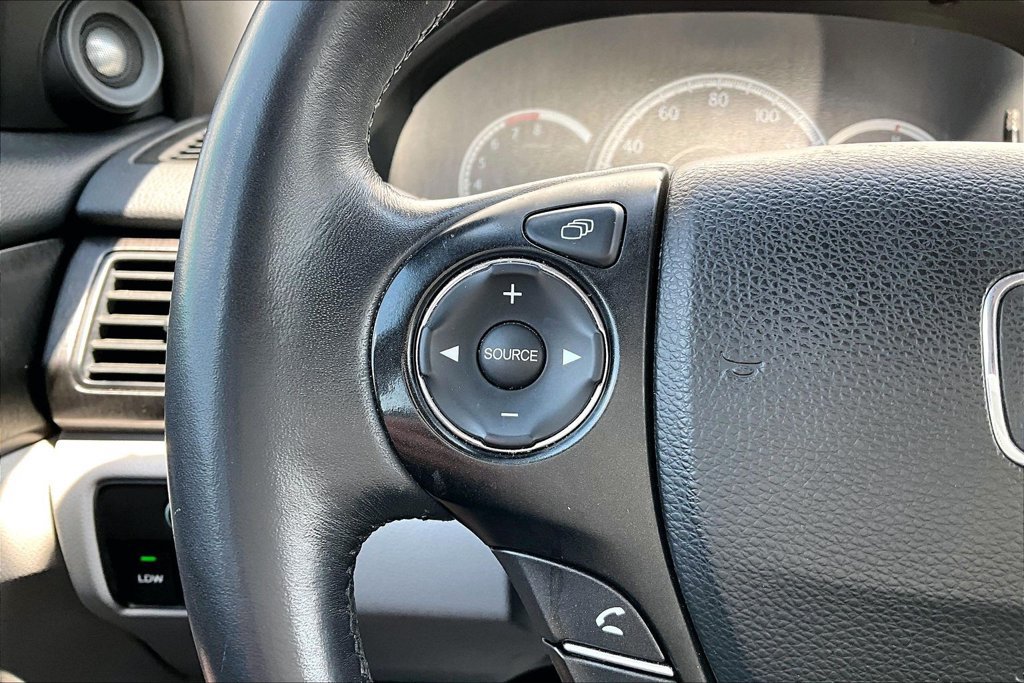 Used 2015 Honda Accord EX-L image 23