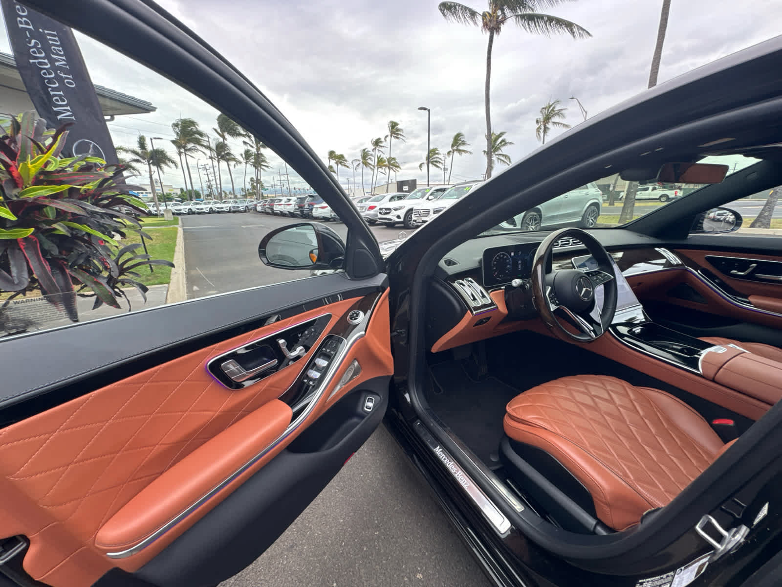 Used 2023 Mercedes-Benz S 580e 4MATIC Sedan image 9