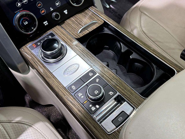 Used 2019 Land Rover Range Rover HSE image 64