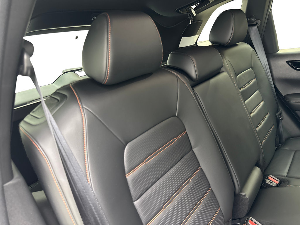 Used 2025 Honda CR-V Sport Touring image 40