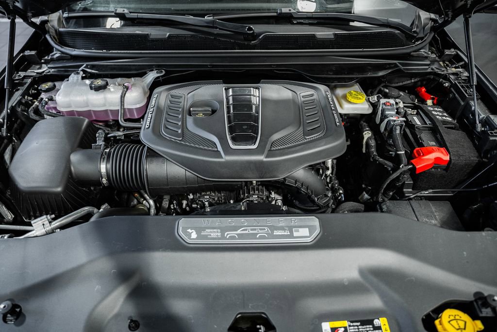 New 2024 Jeep Grand Wagoneer Series III w/ HD Trailer Tow Package image 22