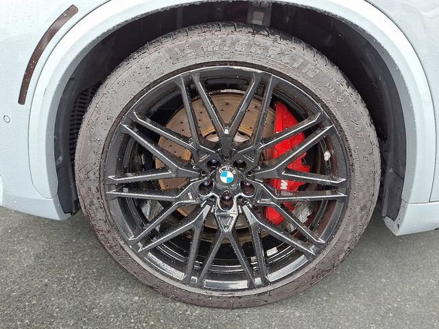 Used 2024 BMW X5 M Competition w/ Executive Package image 9