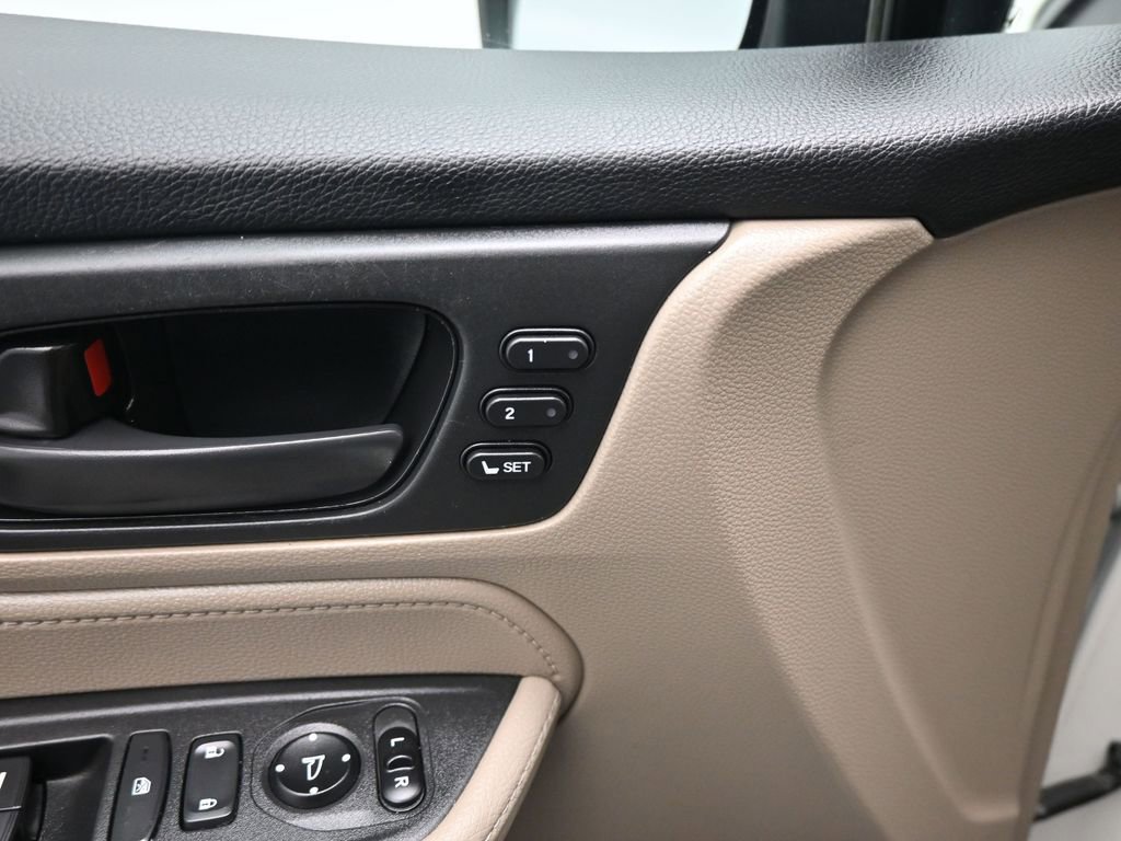Used 2019 Honda Odyssey EX-L image 11