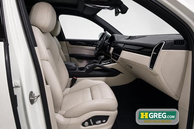 Used 2021 Porsche Cayenne S w/ Premium Package Plus AWD/4WD image 15