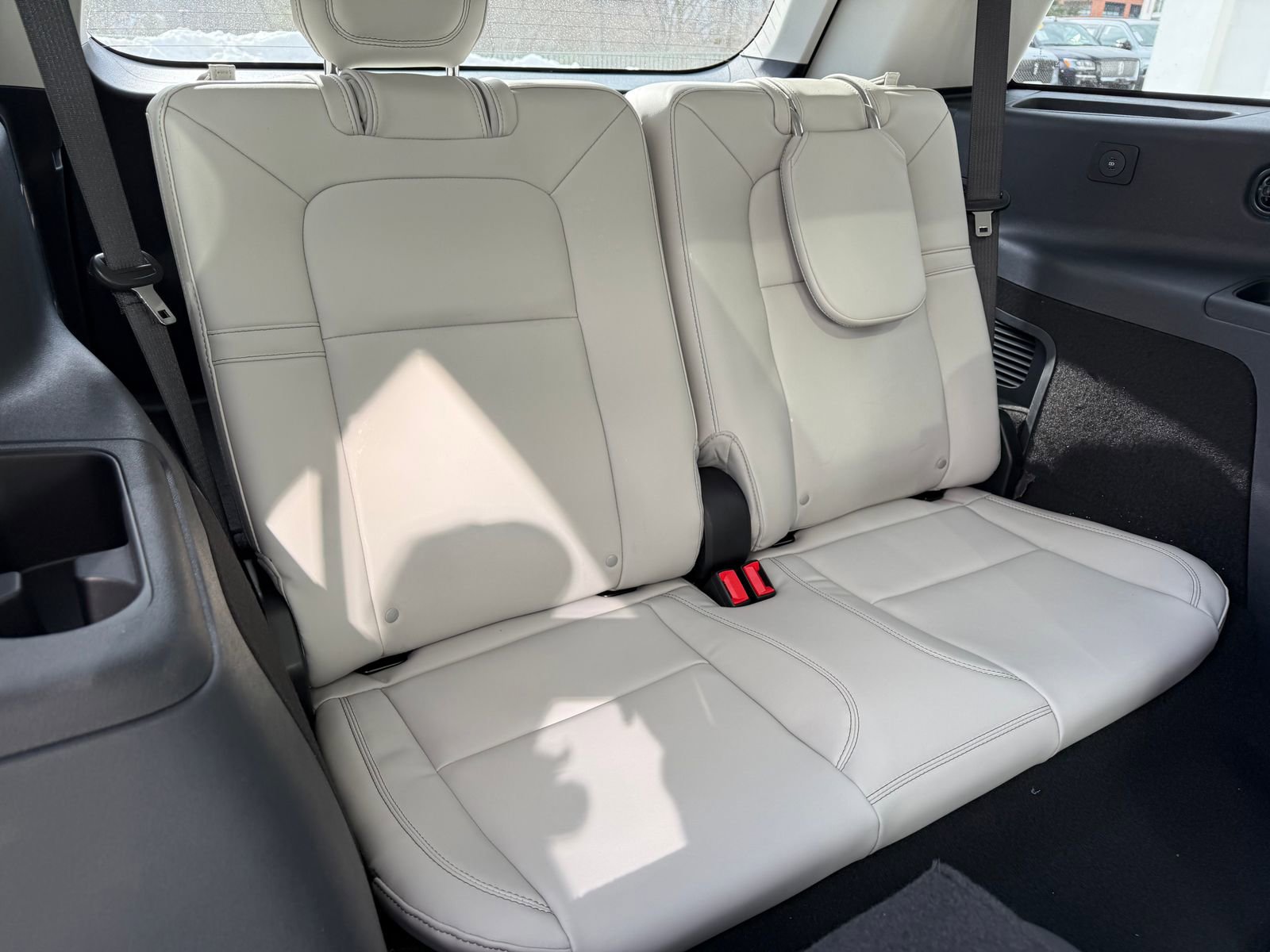 New 2026 Lincoln Aviator AWD image 14