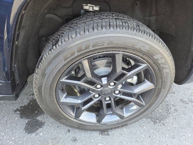 Used 2024 Jeep Grand Cherokee Limited 4xe image 28