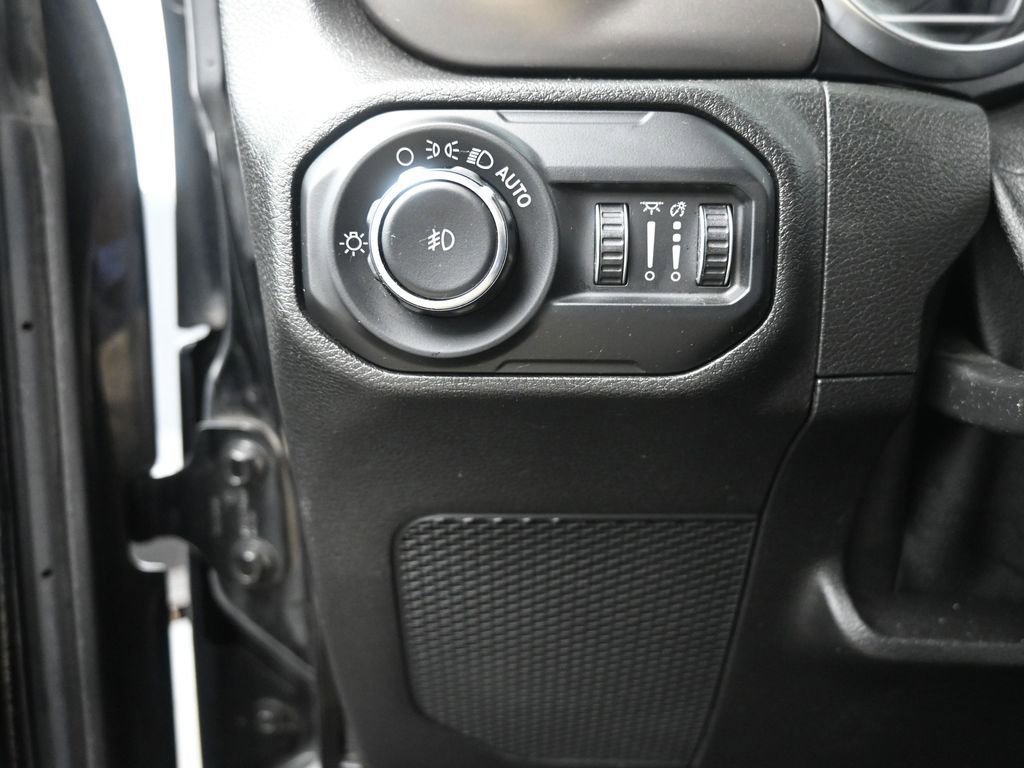 Used 2021 Jeep Wrangler Unlimited Sport S image 33